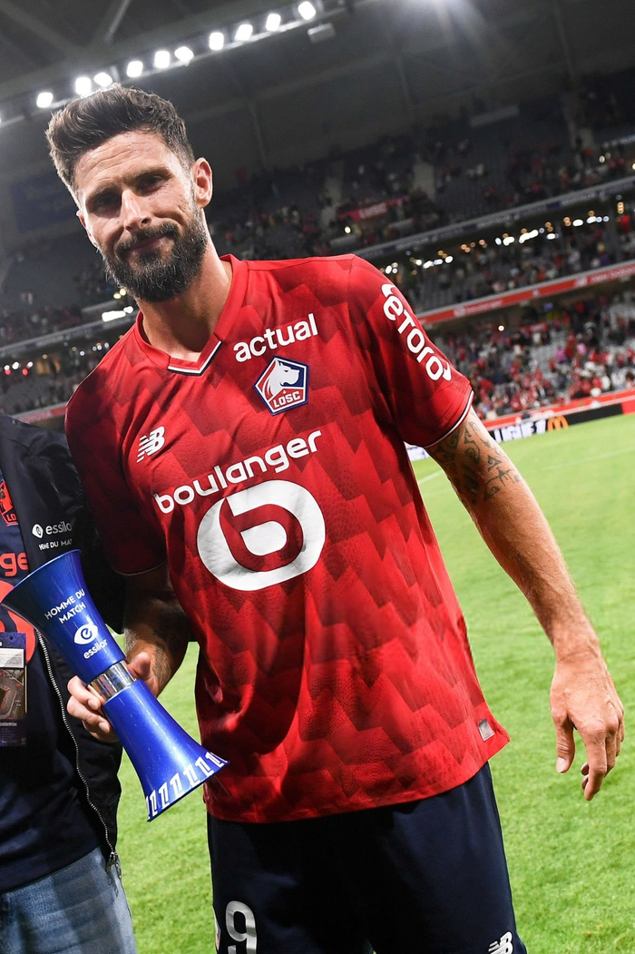 游戏竞猜-赛地聚焦——法甲今晨热度飙升；摩纳哥防线松动；气氛紧张；轮换策略成焦点(足坛最新转会一览表)